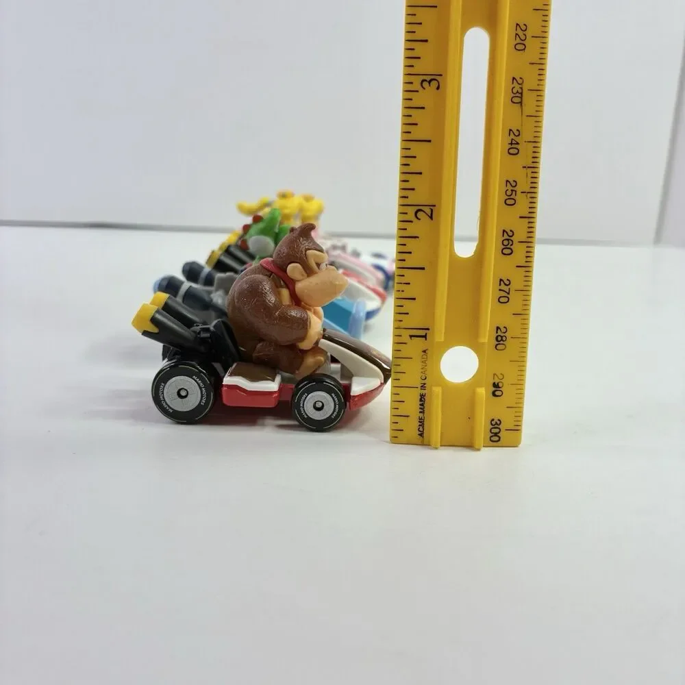 Lot of 5 Hot Wheels Nintendo Mattel Mario Kart Die Cast Cars Jakks Pull Back